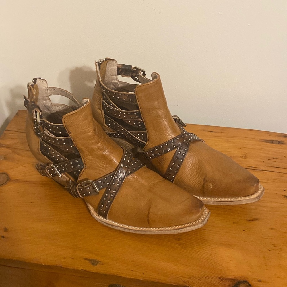 Freebird Wasp bootie